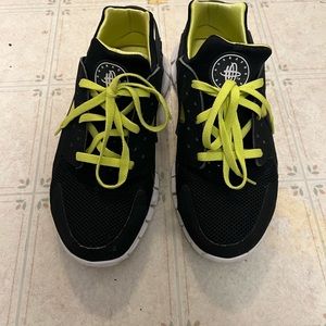 Nike Huarache In barely used Condition